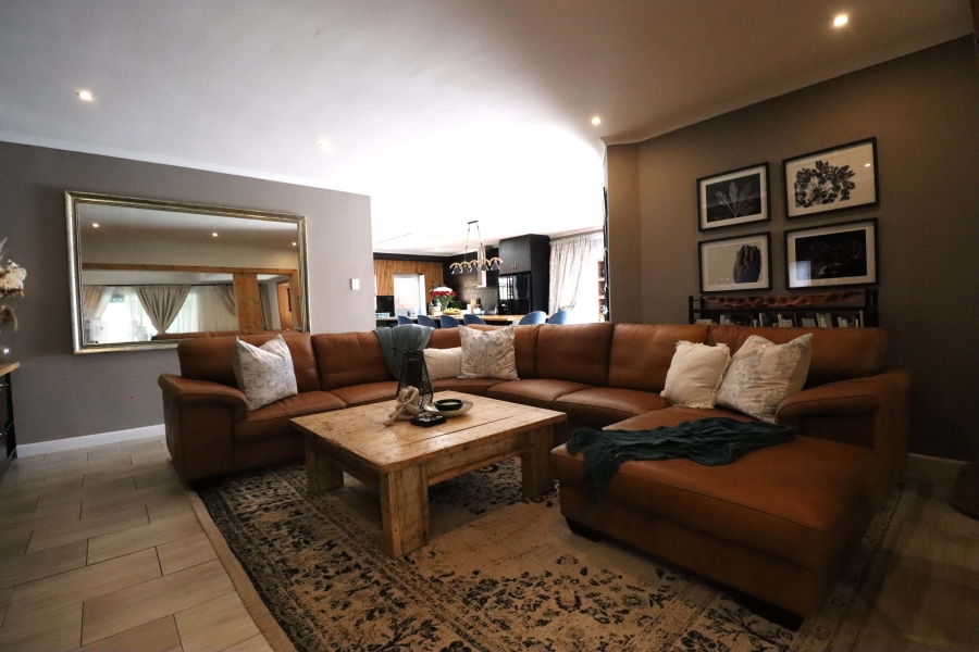 4 Bedroom Property for Sale in Sherwood Eastern Cape